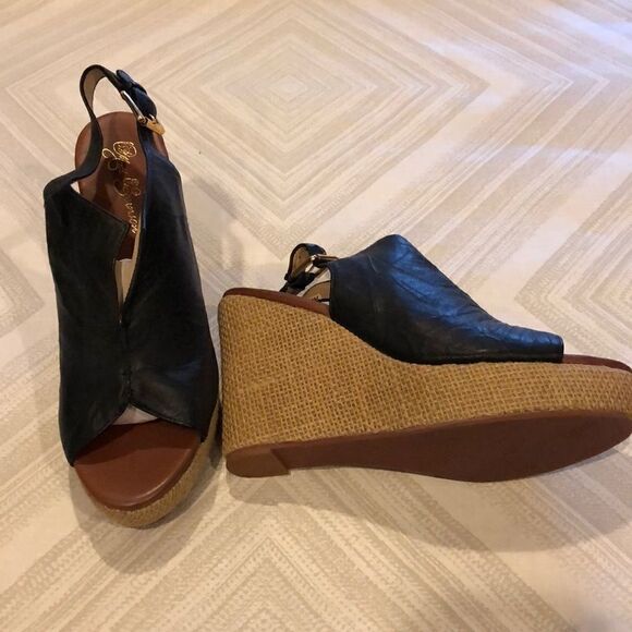 MATT BERSON Black Leather Slingback Adjustable Strap Wedges - Size 10 - Picture 1 of 8